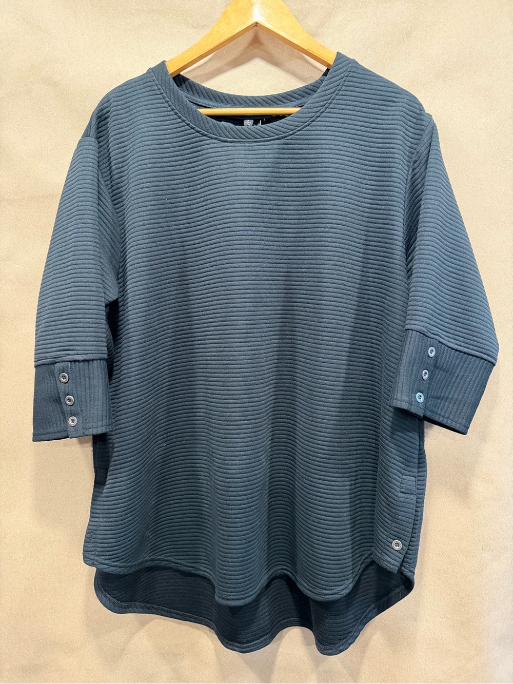 Jane and Delancey Ribbed Short-Sleeve Tunic in Slate